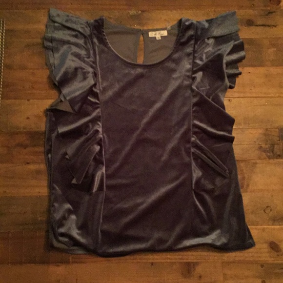 Blouse has tag new - Picture 1 of 1